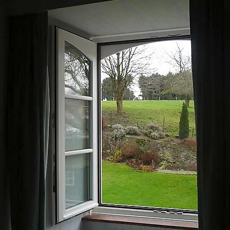 El Tyu Bed & Breakfast Écaussinnes-dʼEnghien