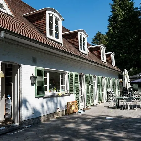 Frühstückspension El Tyu 3*