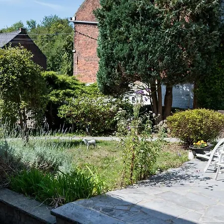 El Tyu 3* Écaussinnes-dʼEnghien