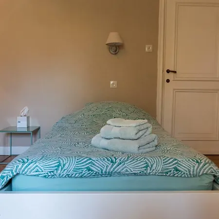 El Tyu Écaussinnes-dʼEnghien