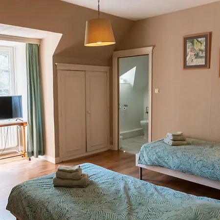 El Tyu Écaussinnes-dʼEnghien