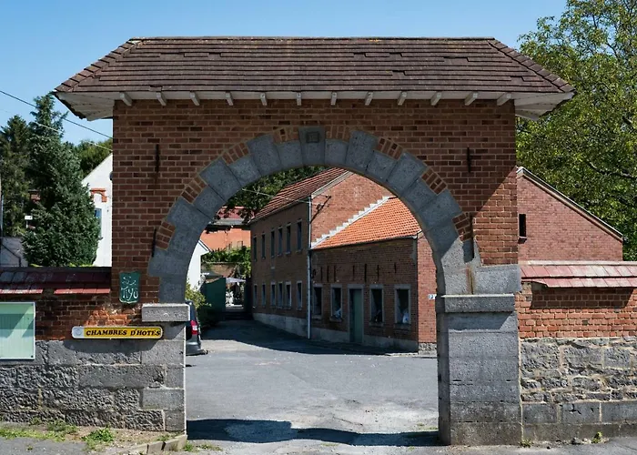 El Tyu Bed and Breakfast 3*