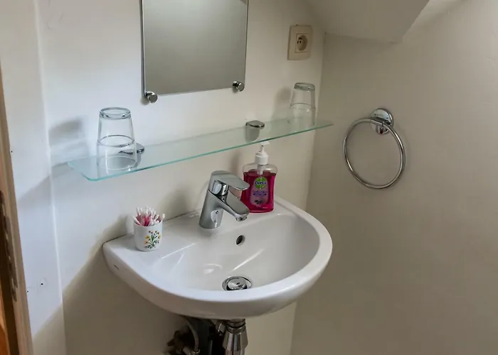 Bed & Breakfast El Tyu Écaussinnes-dʼEnghien