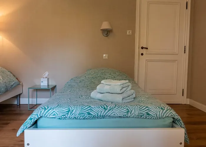 El Tyu Écaussinnes-dʼEnghien